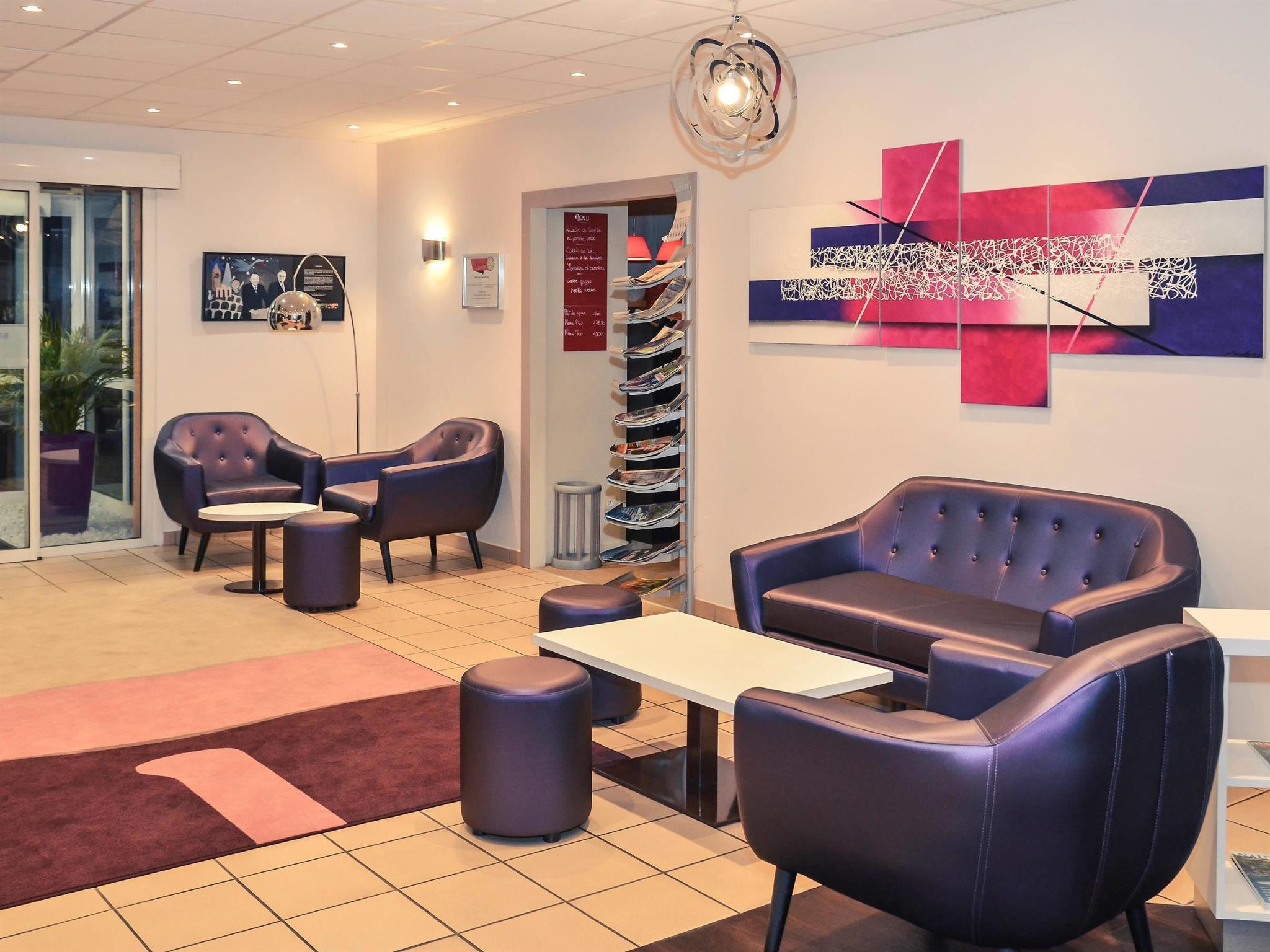 Mercure Lyon Est Hotel
