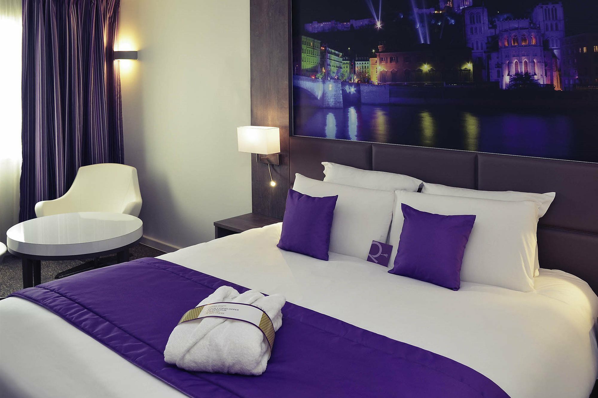 Mercure Lyon Est Hotel